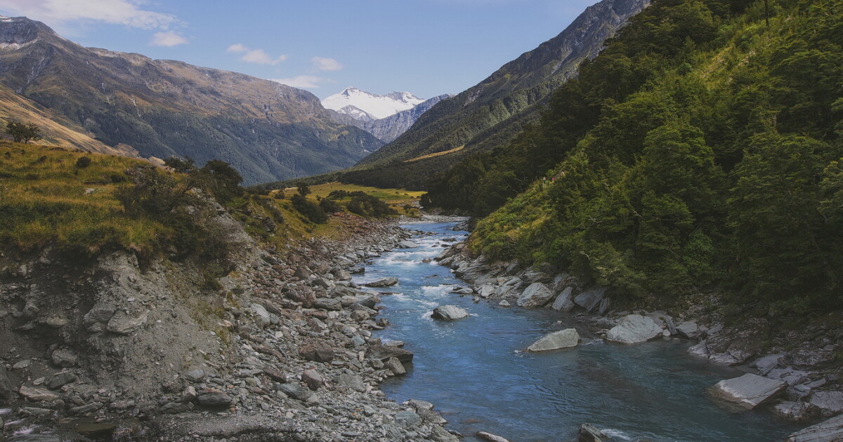 Milford Quest Overview | Hiking New Zealand