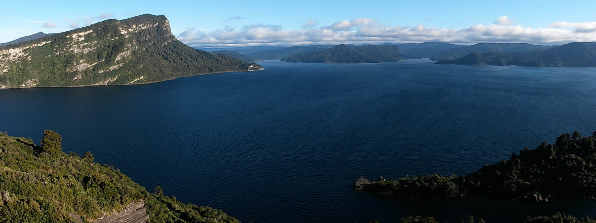 Lake Waikaremoana | Hiking NZ