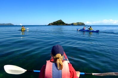 kayaking whangaroa coastline