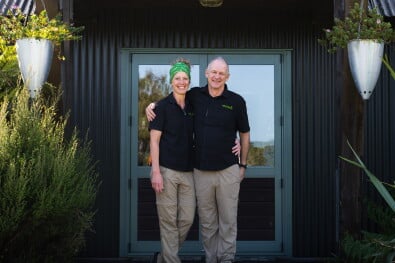 hikingnz waita lodge hosts2