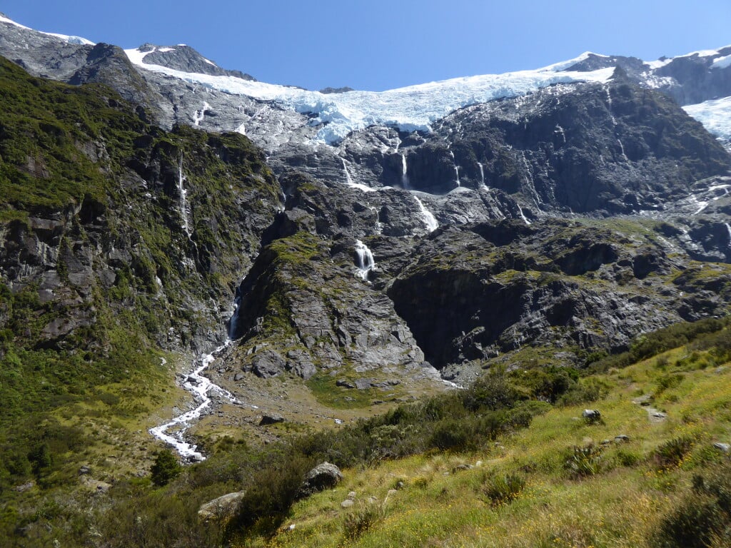 Superb views of the Rob Roy Glacier