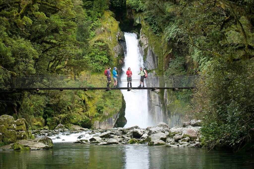 Milford Track, Giant's Gate Falls