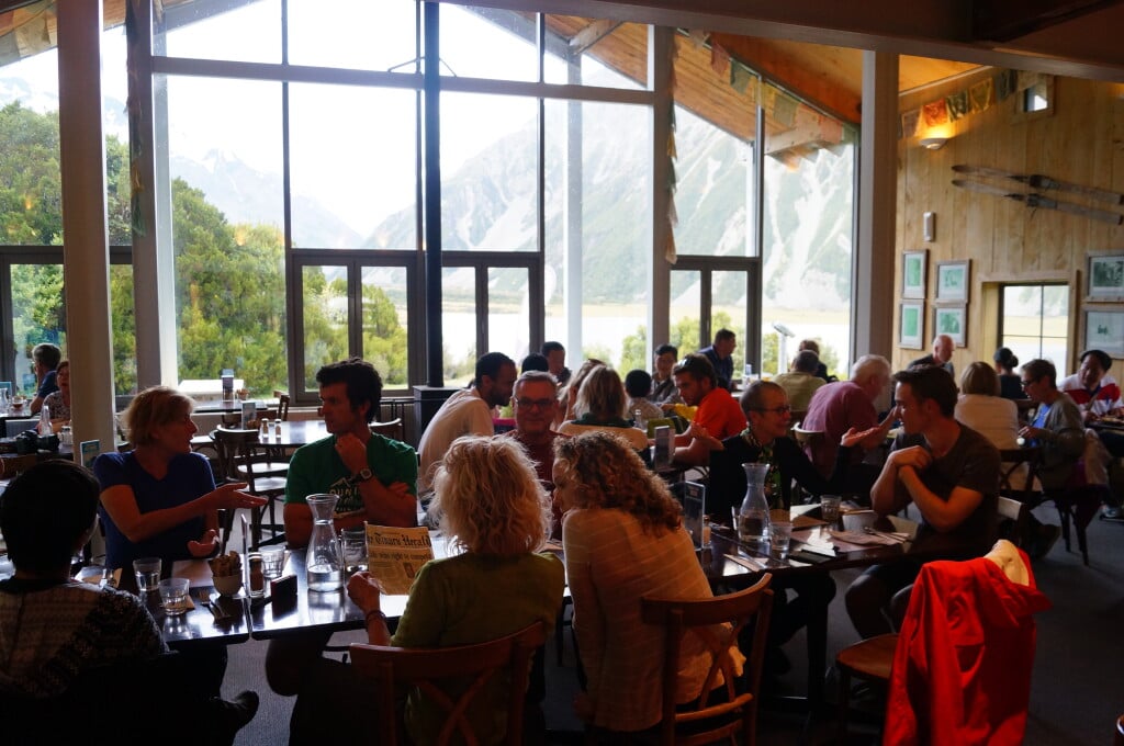 Aoraki/Mt Cook Alpine Lodge is close to cafes, as well as the trail heads