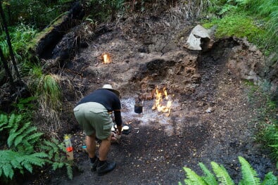 Hiking NZ Natural Flames Murchison