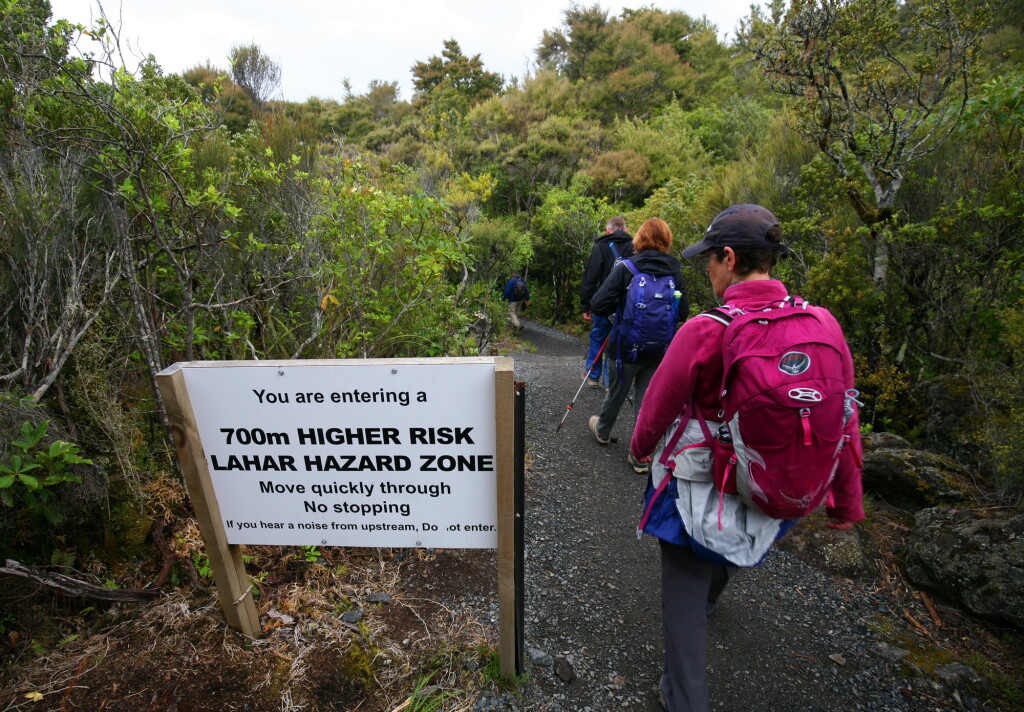 Crossing the 2012 lahar paths from the hydrothermal eruption -Tongariro Alpine Crossing