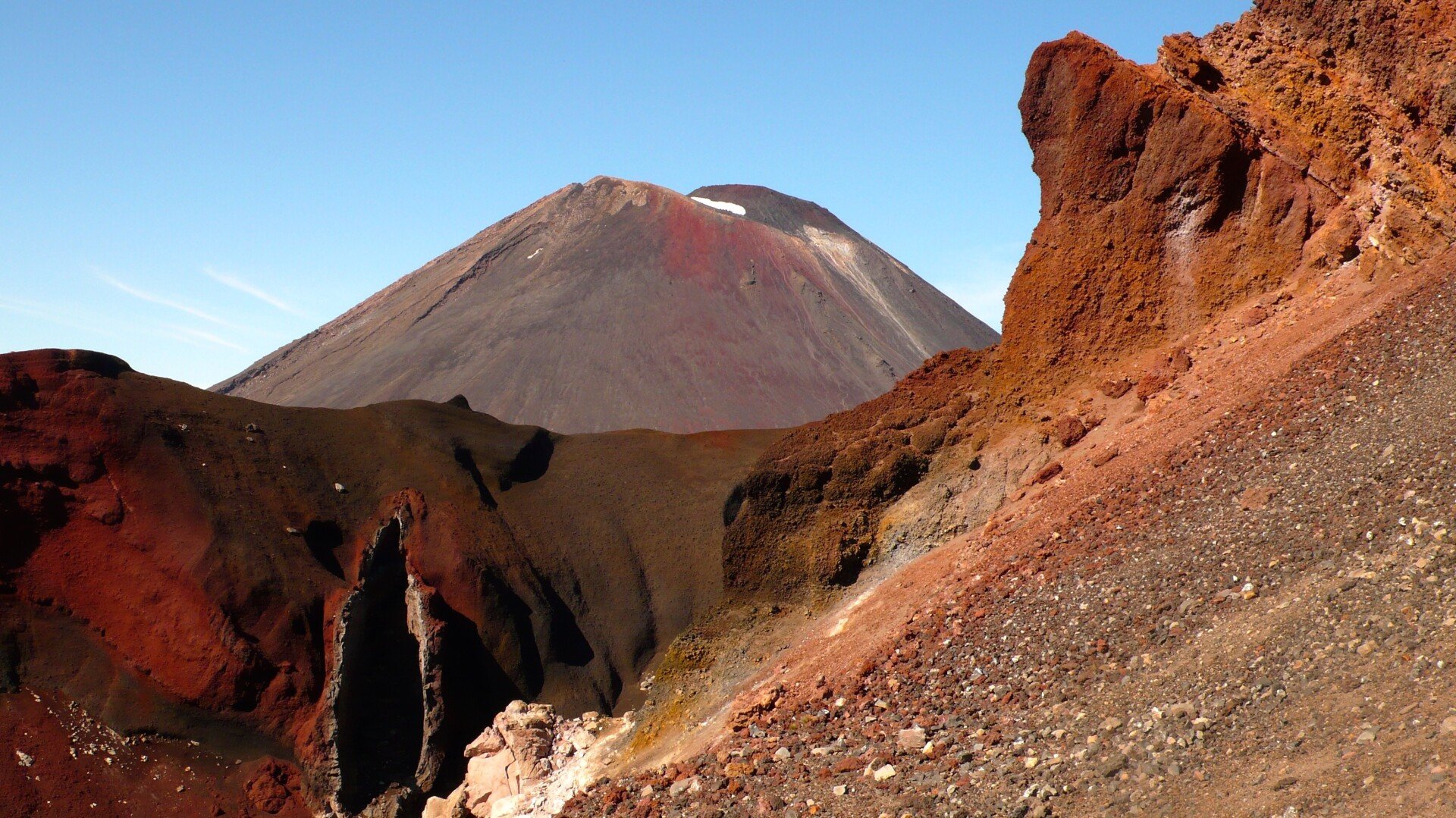 Red Crater, walking the Tongariro Alpine Crossing, Mt Ngauruhoe distant