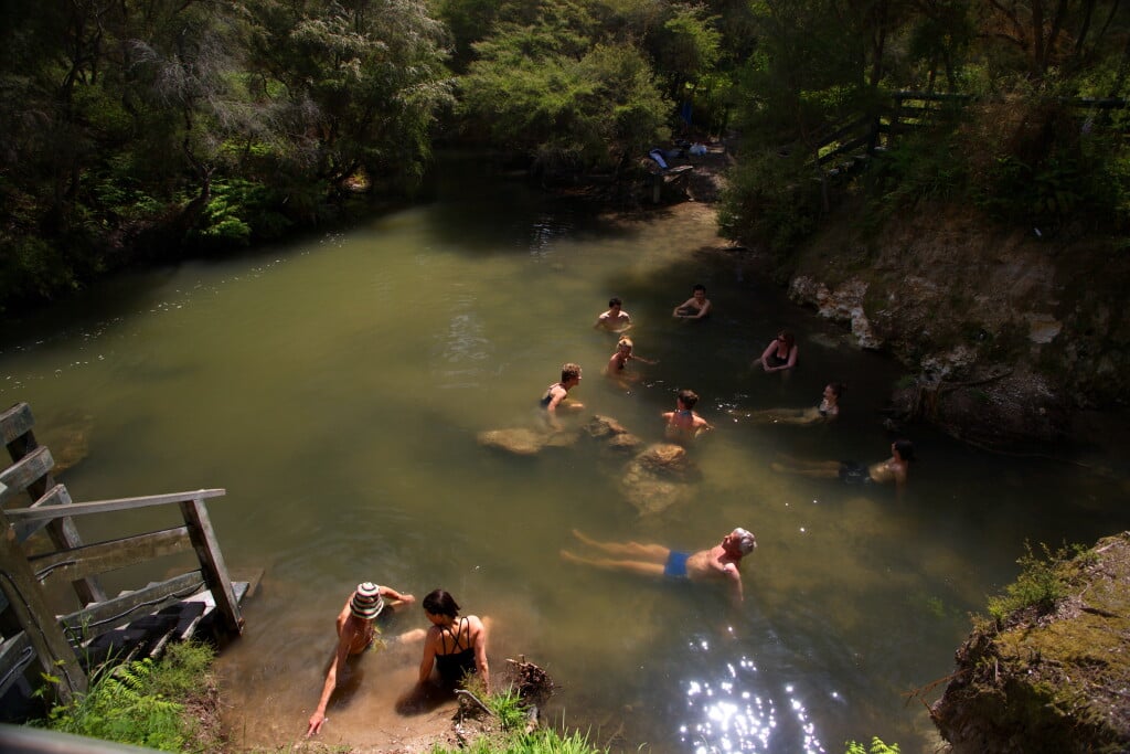 Soak and relax in the thermal hot springs formed by nature.