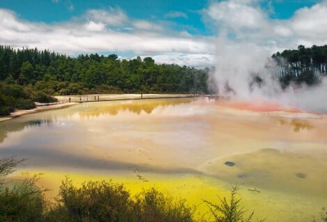 Waiotapu-geothermal-hot springs