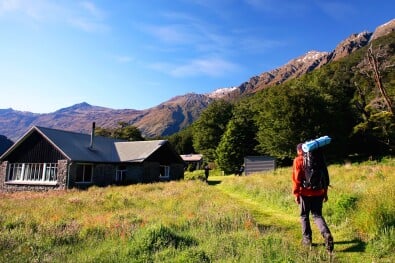hiker Aspiring Hut guided NZ